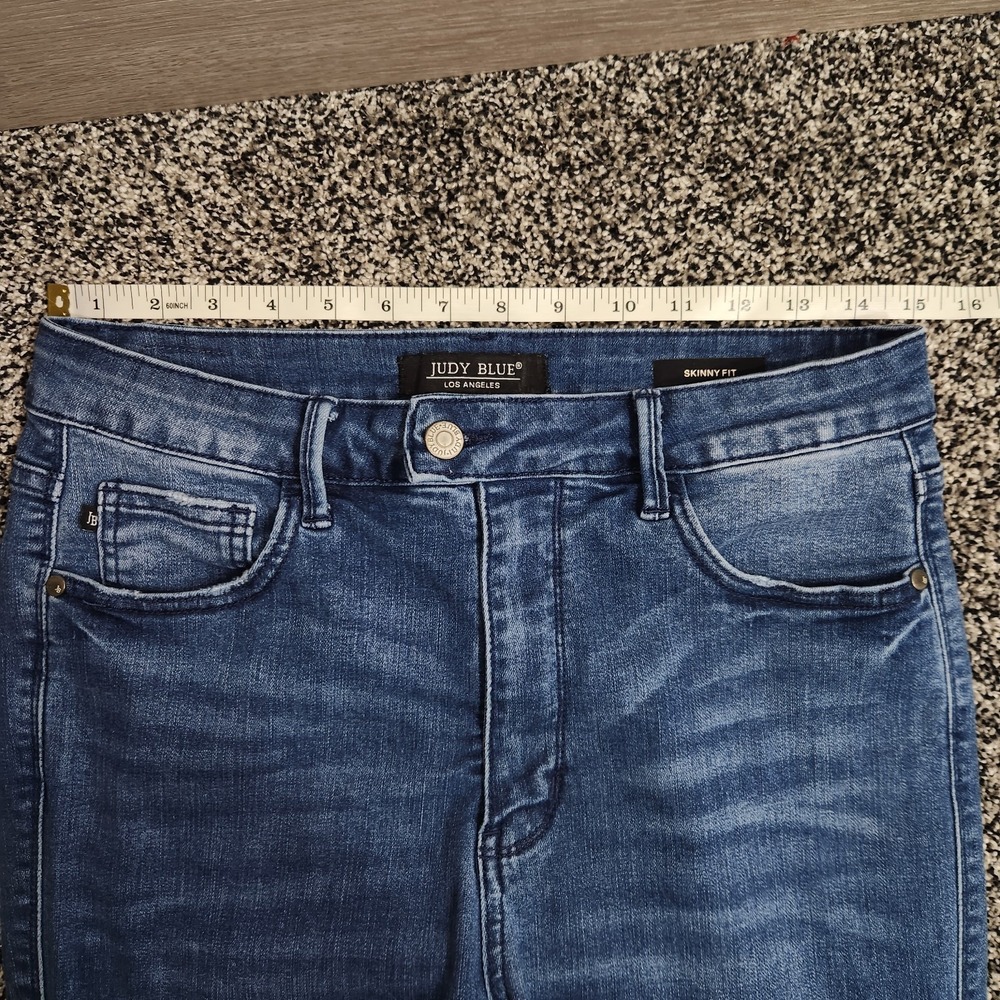 Judy Blue Skinny Fit Hi Rise Ankle Jeans Womens Sz 11/30 Stretch Faded Front - Picture 2 of 7